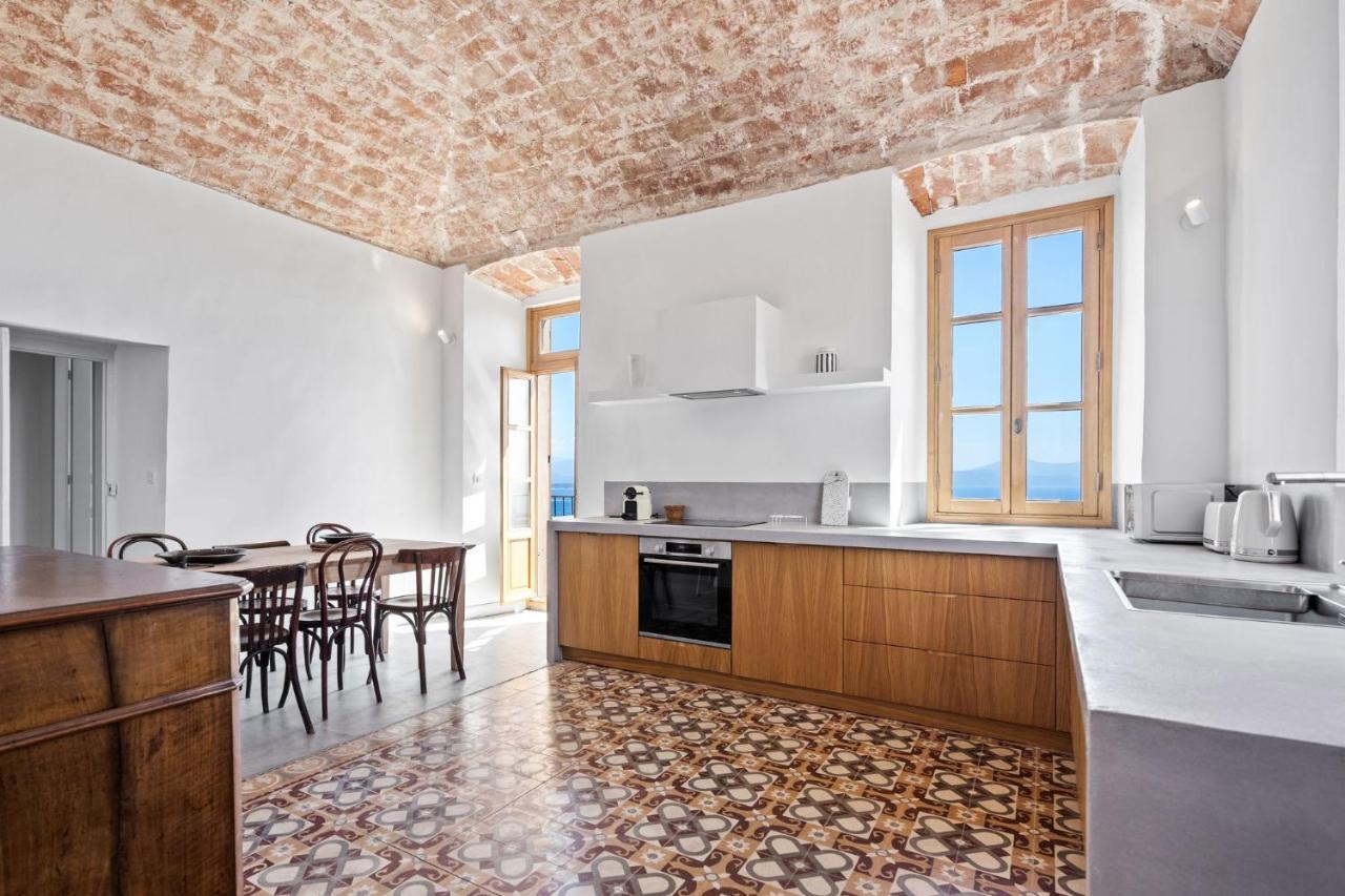 Cargese, Appartement De Charme Surplombant Le Port Экстерьер фото